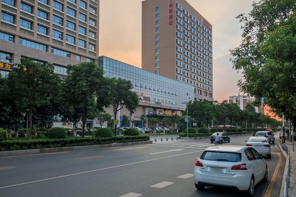 expedia_group-5391481-642645-681235 Park Lane Hotel Foshan Qiandeng Lake