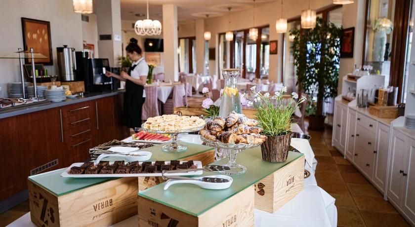 Hotel Slunecna Louka