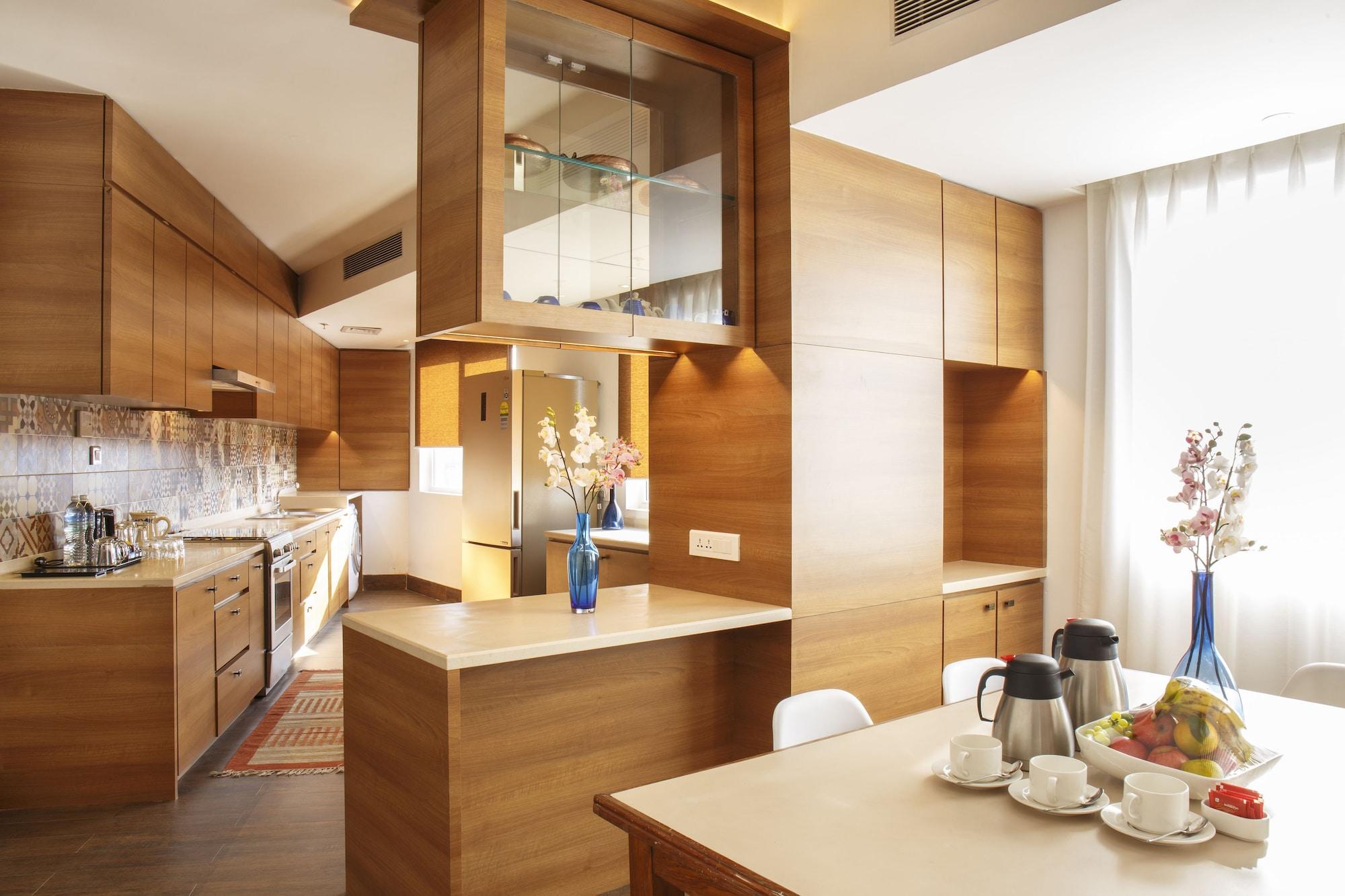Hotel Ambassador By Ace Hotels