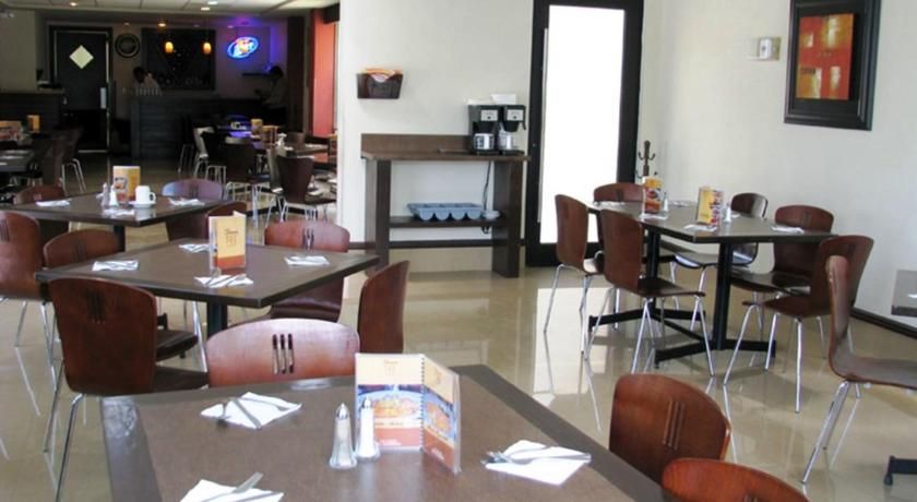 Hotel Alameda Express