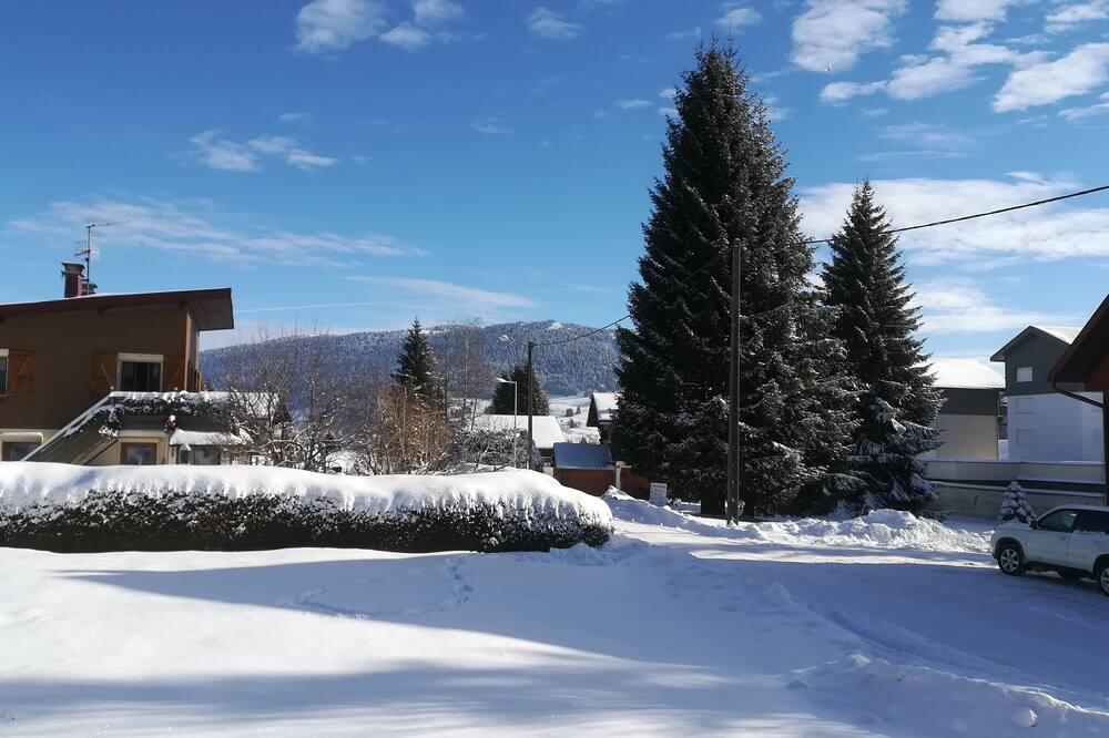 The Little Chalet At Papi-Mamie Franche Comté - Les Rousses visuel 4/10 The Little Chalet At Papi-Mamie Franche Comté - Les Rousses visuel 4/10