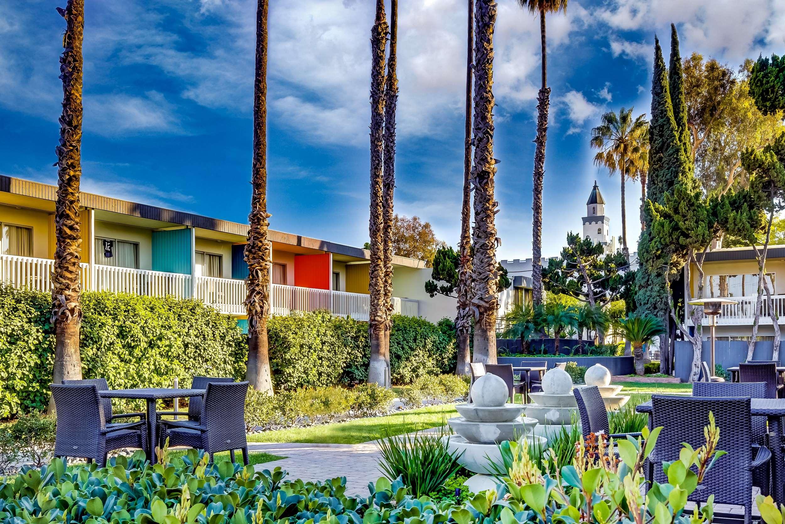 The Anaheim Hotel $157 ($̶2̶7̶4̶). Anaheim Hotel Deals & Reviews - KAYAK