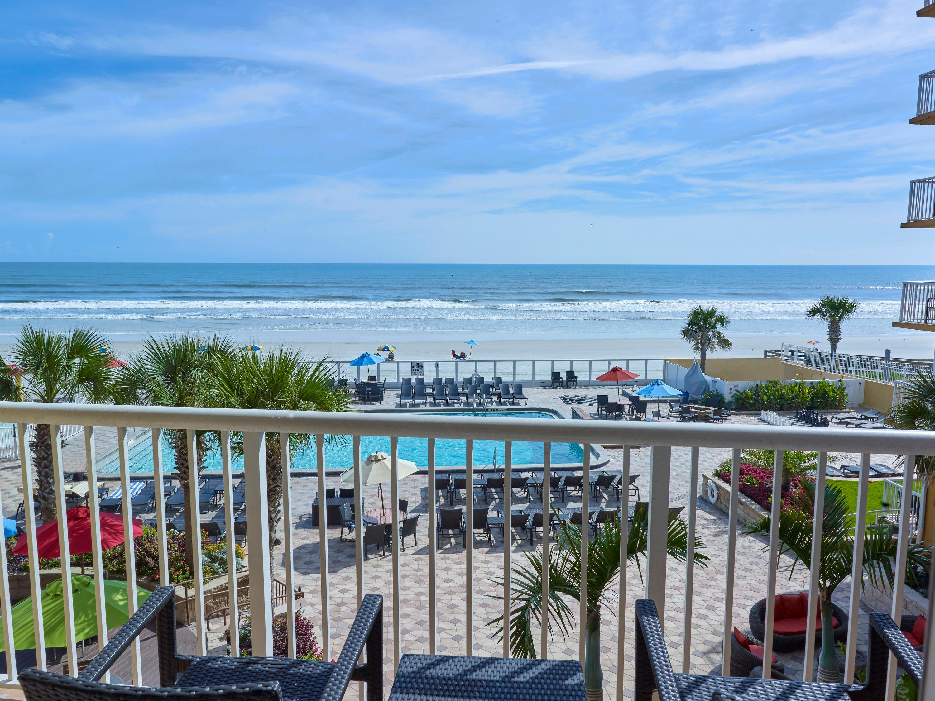 Holiday Inn Resort Daytona Beach Oceanfront $129 ($̶2̶4̶8̶). Daytona ...