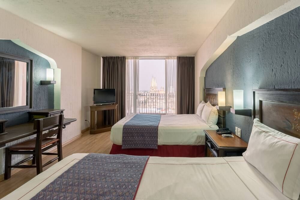 Ofertas, opiniones e imágenes de Hotel Fenix en Guadalajara