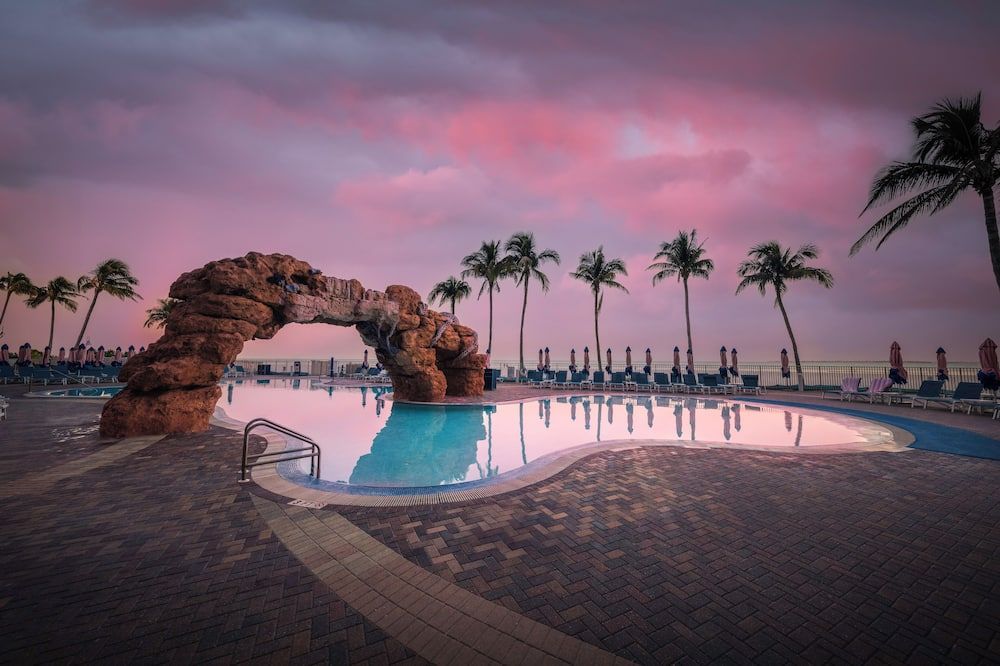 Pink Shell Beach Resort And Marina — image 1 of 1