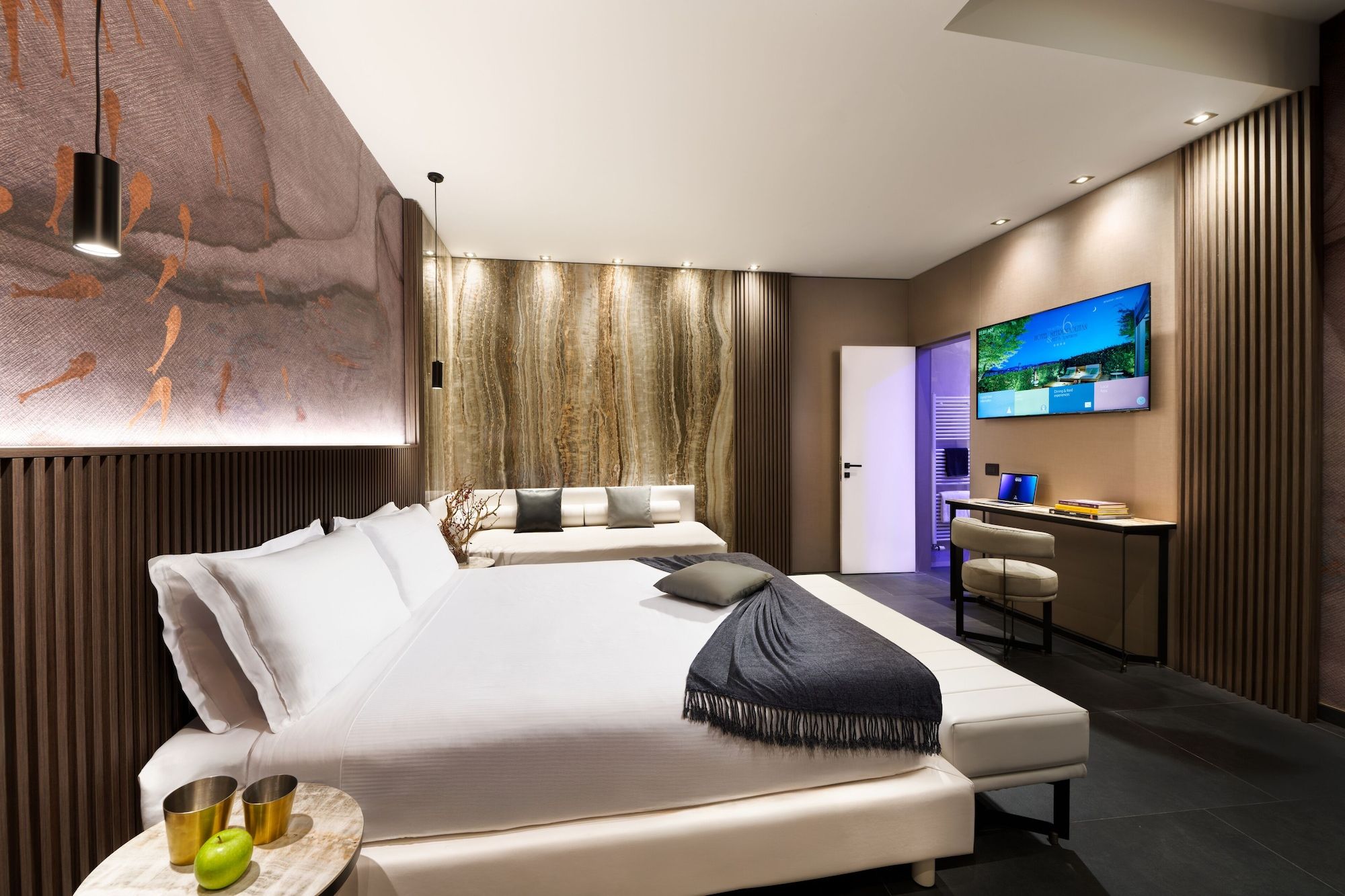 Hotels near Accademia Filarmonica di Bologna (Bologna) from $49/night -  KAYAK, image size:2000x1333