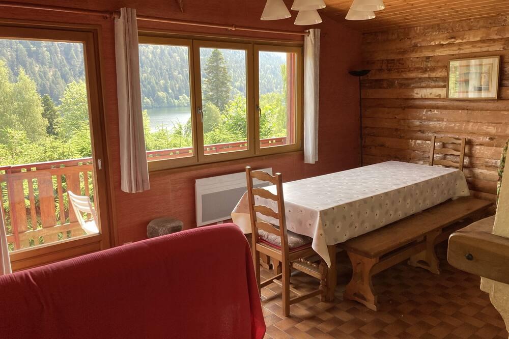 Chalet Lamartine with beautiful view near Gerardmer, sleeps 2 to 6, comfort wifi Lotharingen - Xonrupt-Longemer visuel 5/5 Chalet Lamartine with beautiful view near Gerardmer, sleeps 2 to 6, comfort wifi Lotharingen - Xonrupt-Longemer visuel 5/5