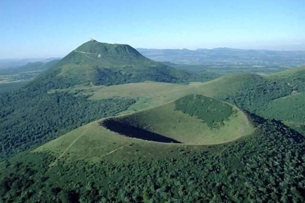 lodging of the three shepherds Auvergne - Saint-Jacques-d'Ambur visuel 4/5 lodging of the three shepherds Auvergne - Saint-Jacques-d'Ambur visuel 4/5