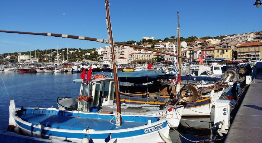 Villa Bobnell Provence-Alpes-Côte d'Azur - Cassis visuel 1/5 Villa Bobnell Provence-Alpes-Côte d'Azur - Cassis visuel 1/5