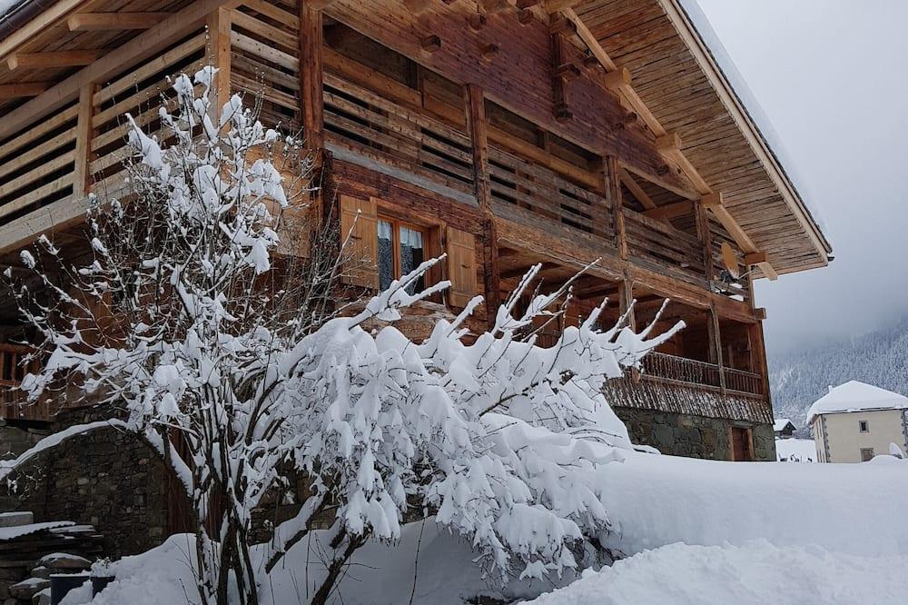 Apartment in an old Savoyard chalet Languedoc-Roussillon - Le Born visuel 2/5 Apartment in an old Savoyard chalet Languedoc-Roussillon - Le Born visuel 2/5