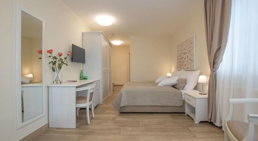 Hotel Slunecna Louka