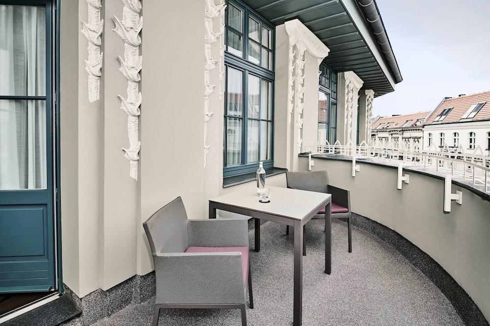 expedia_group-2011280-a06cf1-964371 Roomers Berlin Steinplatz, Autograph Collection