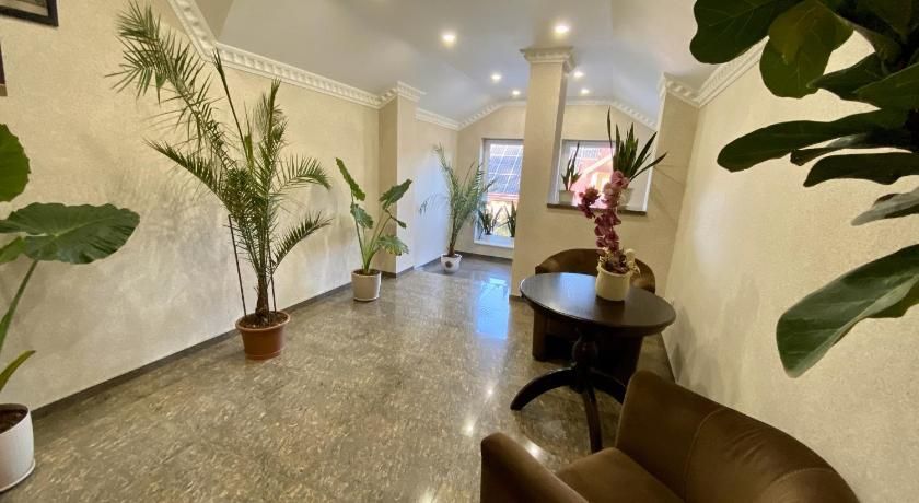 Sting Hotel & Event Palace