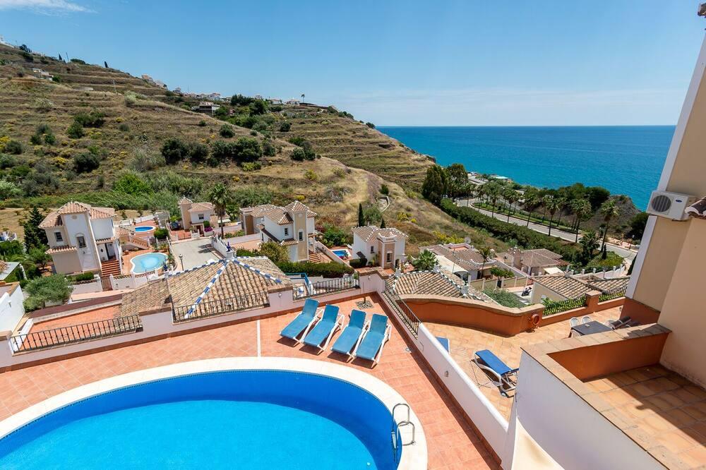 Comfortable villa, superb sea view, large swimming pool and garden, 4 bedrooms Andalousië - Torrox Costa visuel 1/5 Comfortable villa, superb sea view, large swimming pool and garden, 4 bedrooms Andalousië - Torrox Costa visuel 1/5