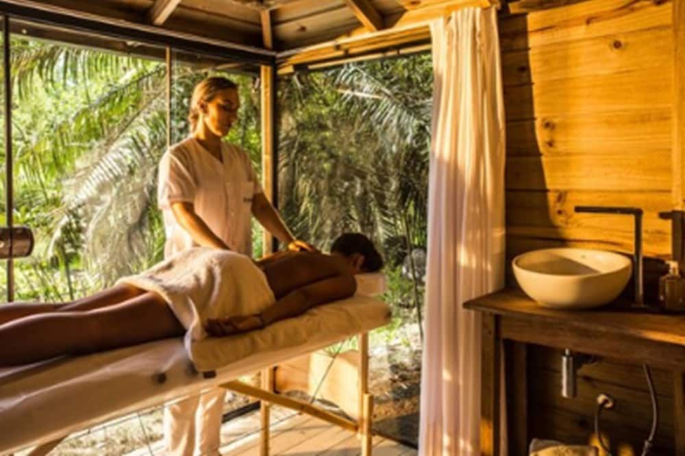 Felissimo Exclusive Hotel