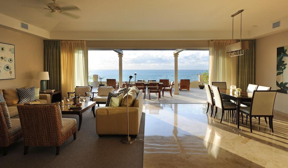 sembo-87752-ebf150-596807 Grace Bay Club