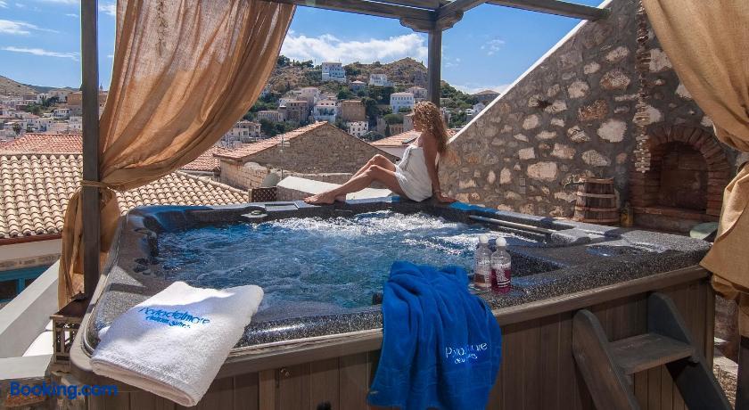 booking-684144-115102560-608350 PortaDelMare deluxe suites