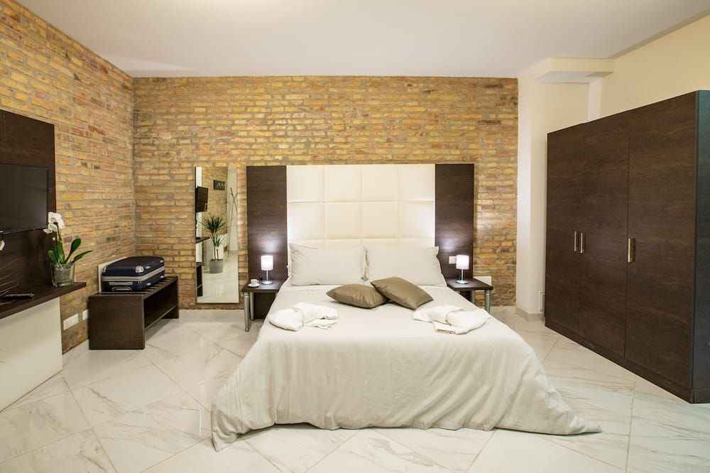 Morin 10 Rome Exclusive Suites — image 1 of 1