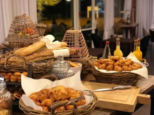 Logis des Sittelles Pays de Loire - Le Mans visuel 4/5 Logis des Sittelles Pays de Loire - Le Mans visuel 4/5