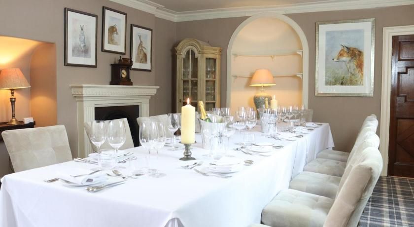 Rafters at Riverside House Hotel