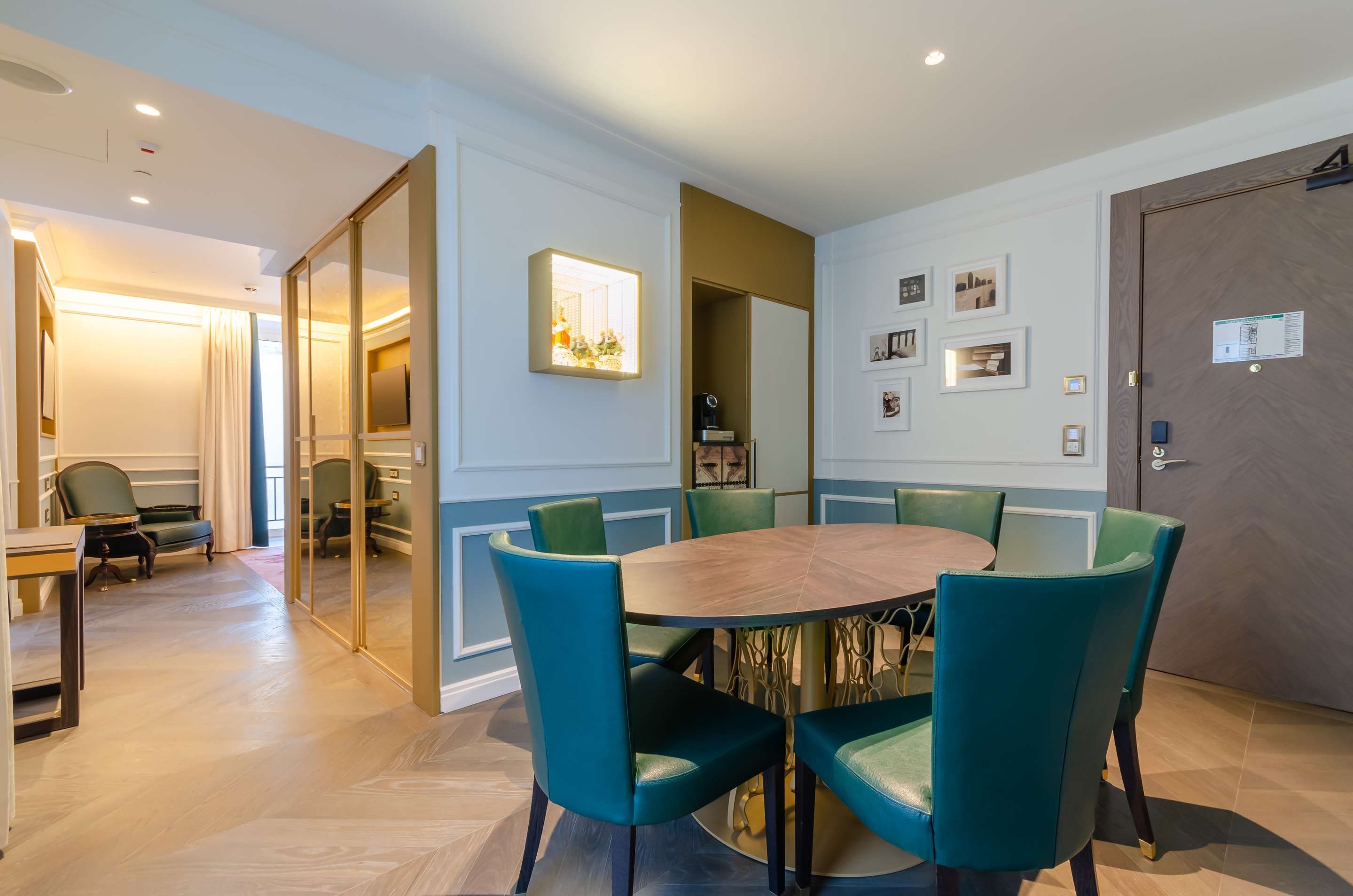 The Emerald House Lisbon, Curio Collection by Hilton