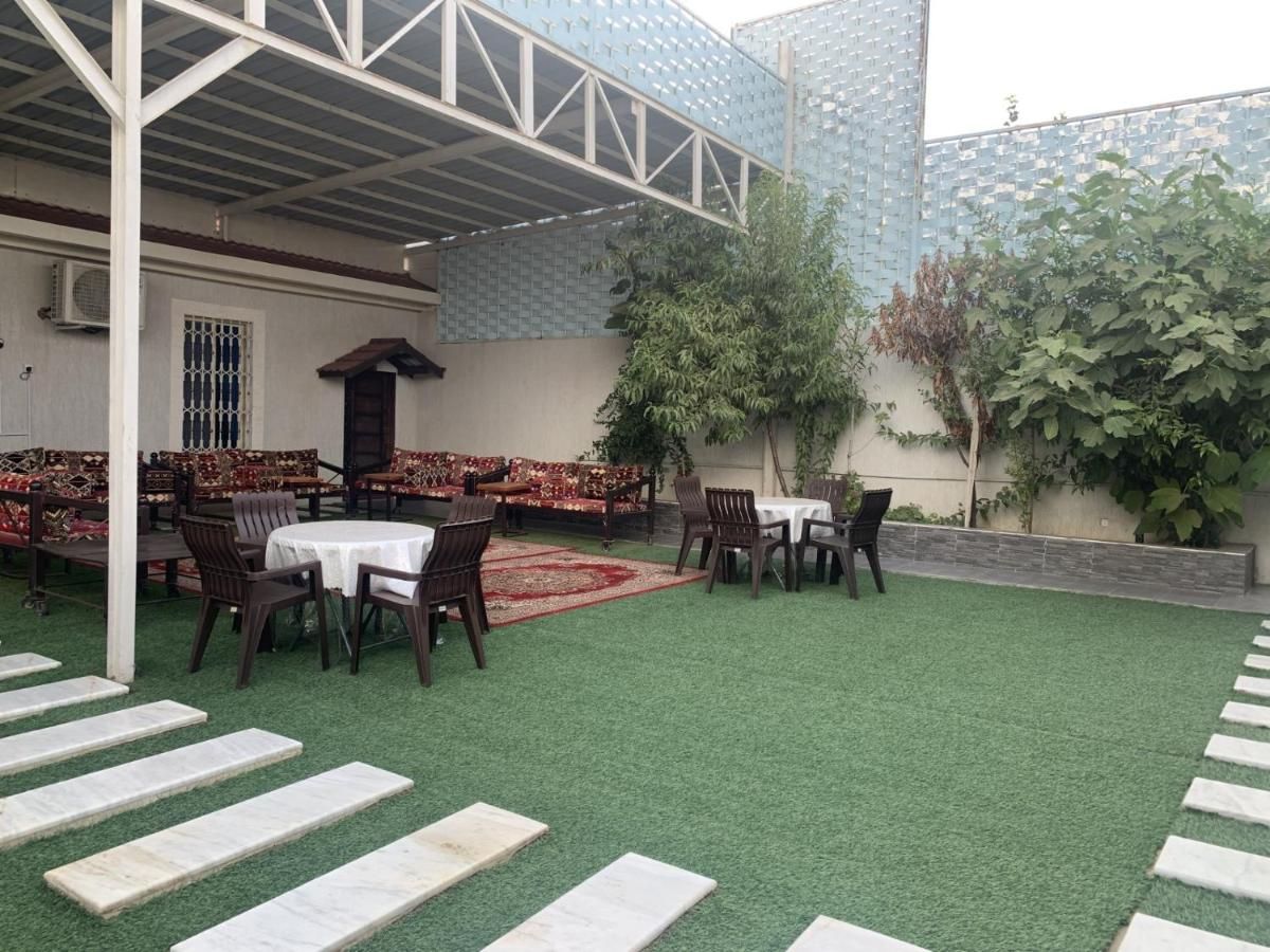 شاليهات لافندر الباحه بلجرشي