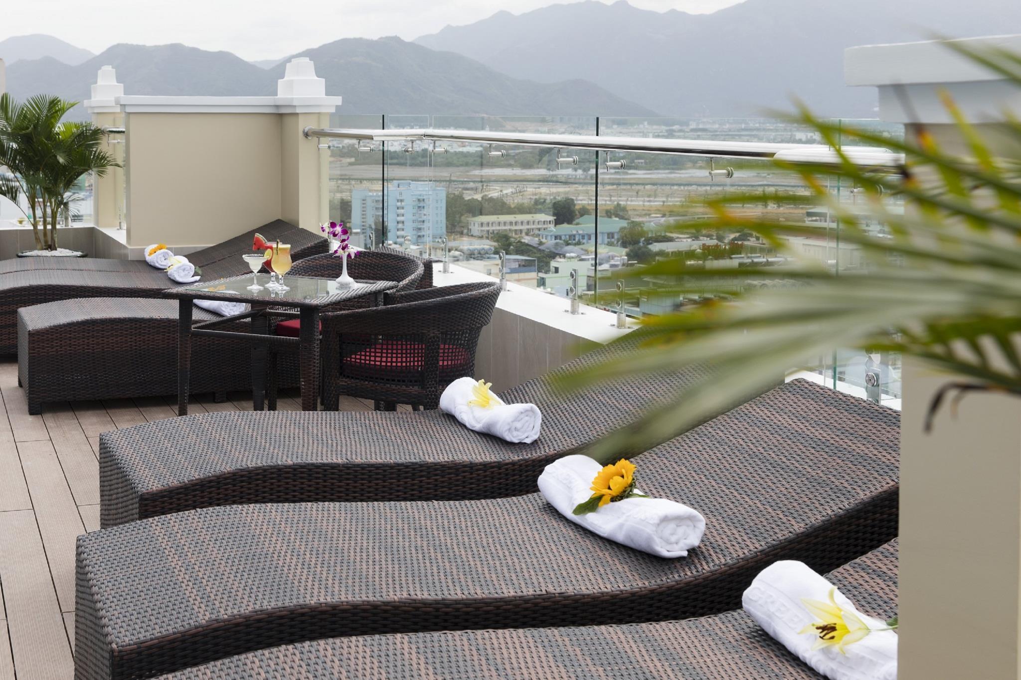 agoda-2732665-50859242-750437 Green Lighthouse Hotel