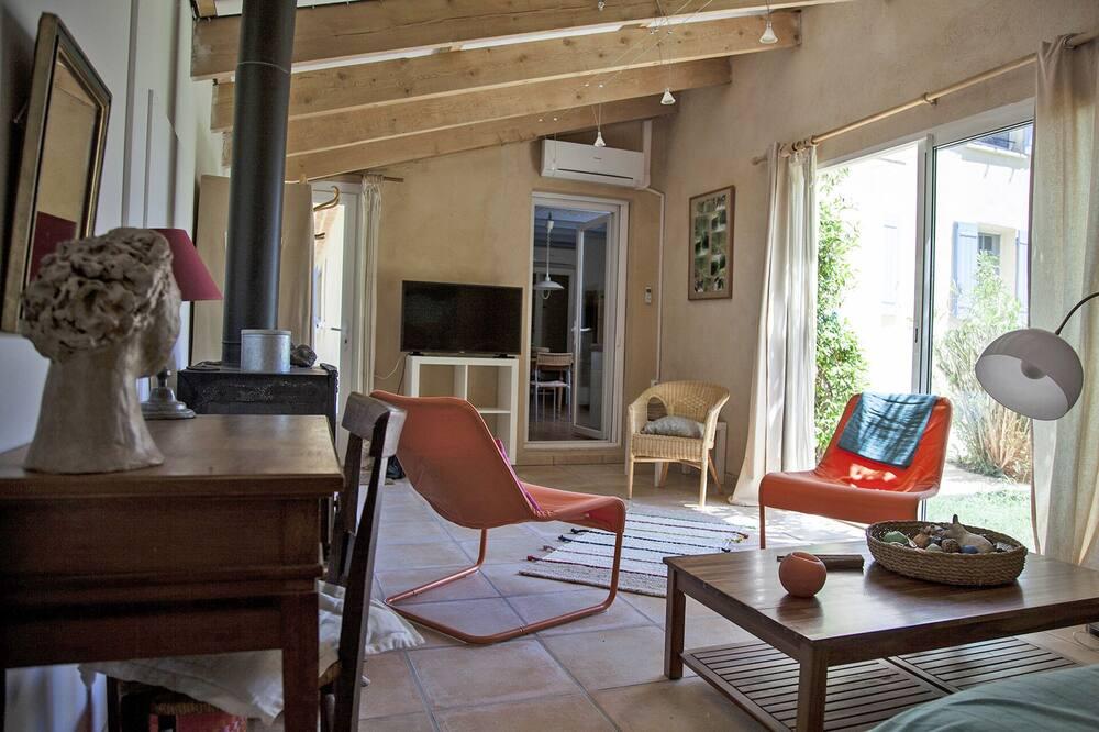 Nice little house with park and large pool Fontvieille center 1km - Provence - Provence-Alpes-Côte d'Azur - Tarascon visuel 4/5 Nice little house with park and large pool Fontvieille center 1km - Provence - Provence-Alpes-Côte d'Azur - Tarascon visuel 4/5