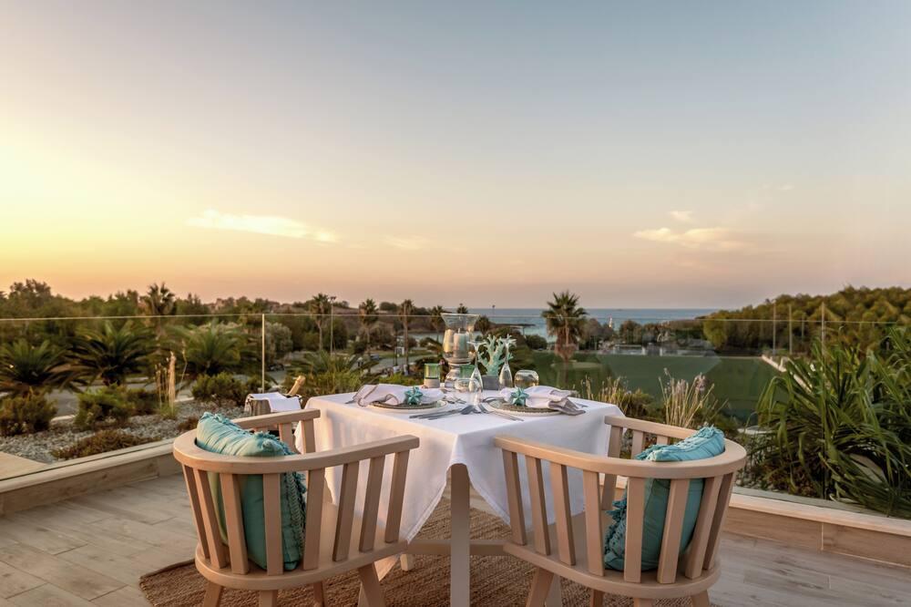 expedia_group-4624765-87646192-474116 Airis Boutique & Suites
