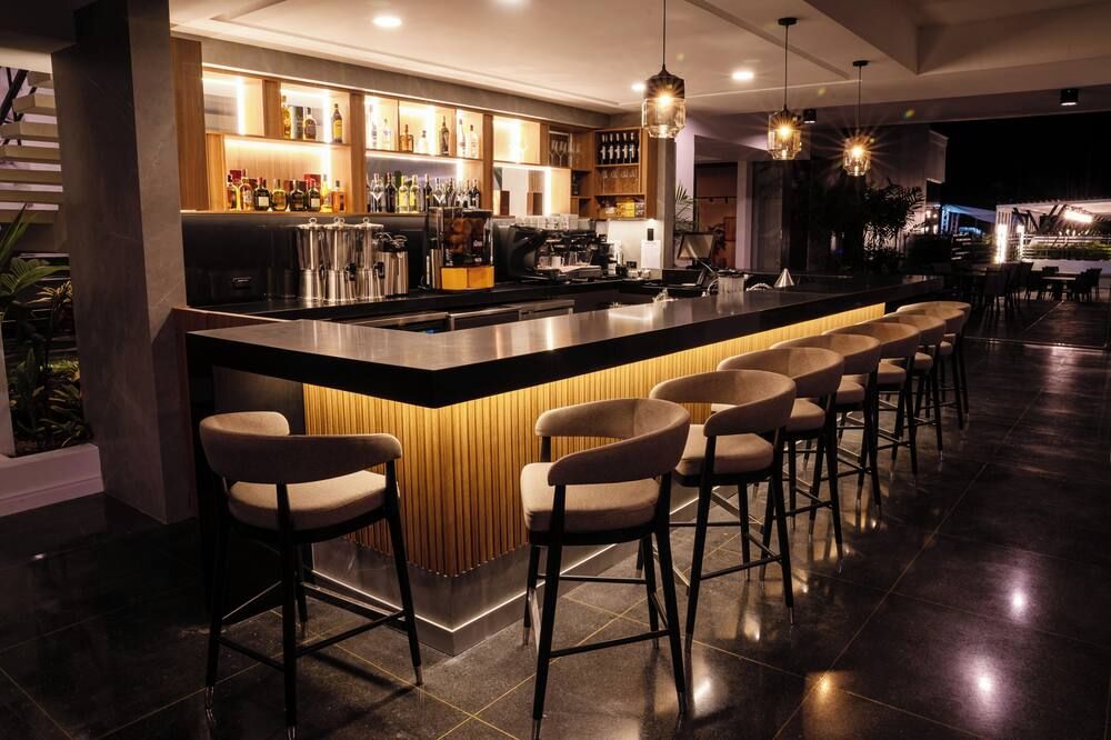 Eurobuilding Tama San Cristobal