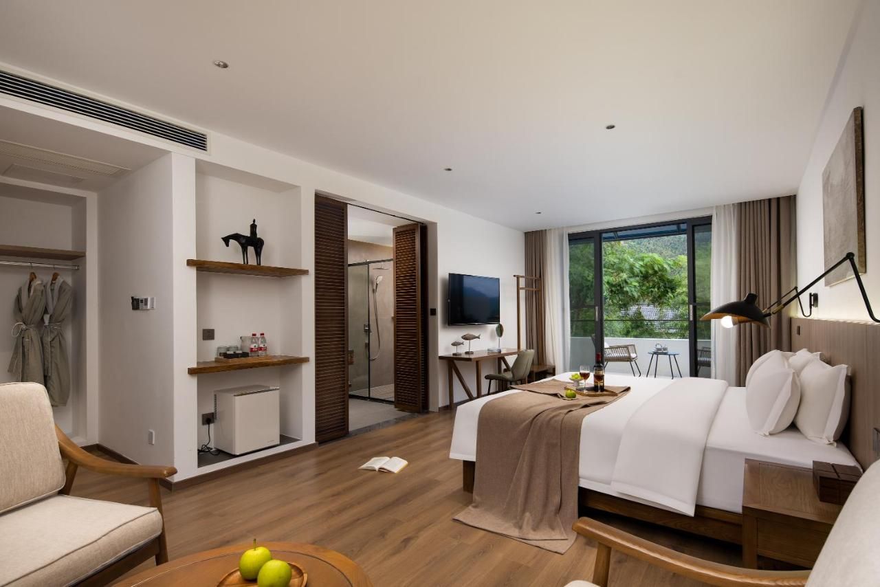 Hilltop House Resort