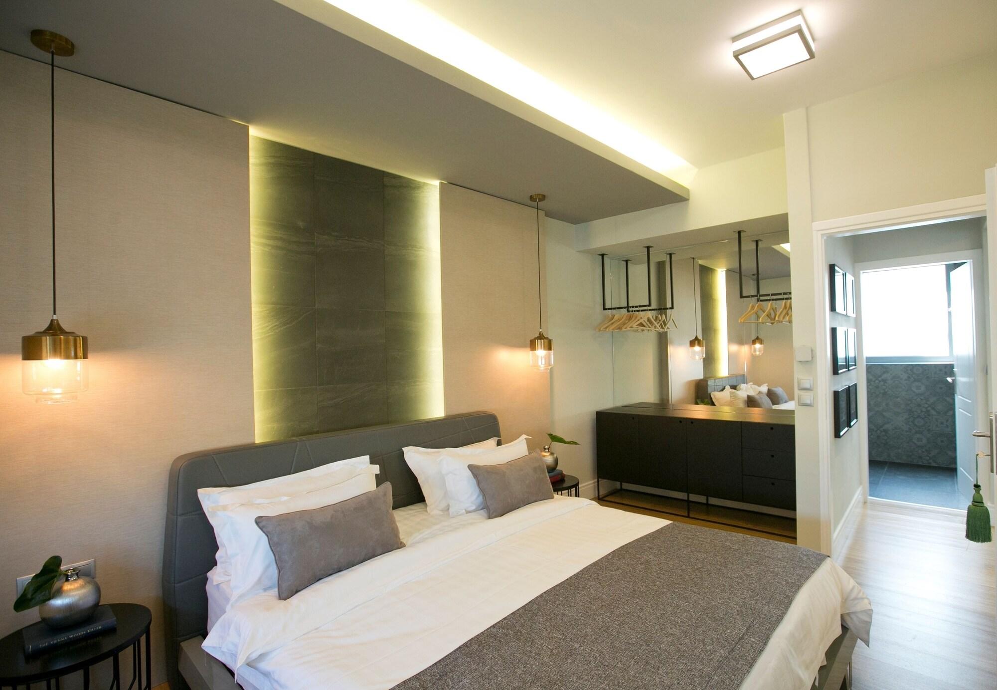 expedia_group-2563220-64e845-395293 47 Luxury Suites