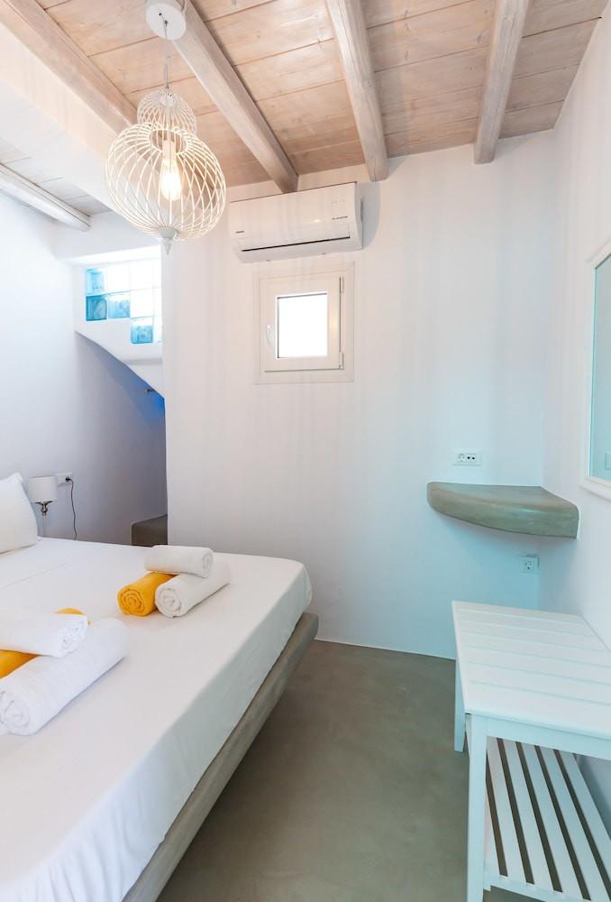 sembo-3940958-241191-126085 Lyra Villas Mykonos