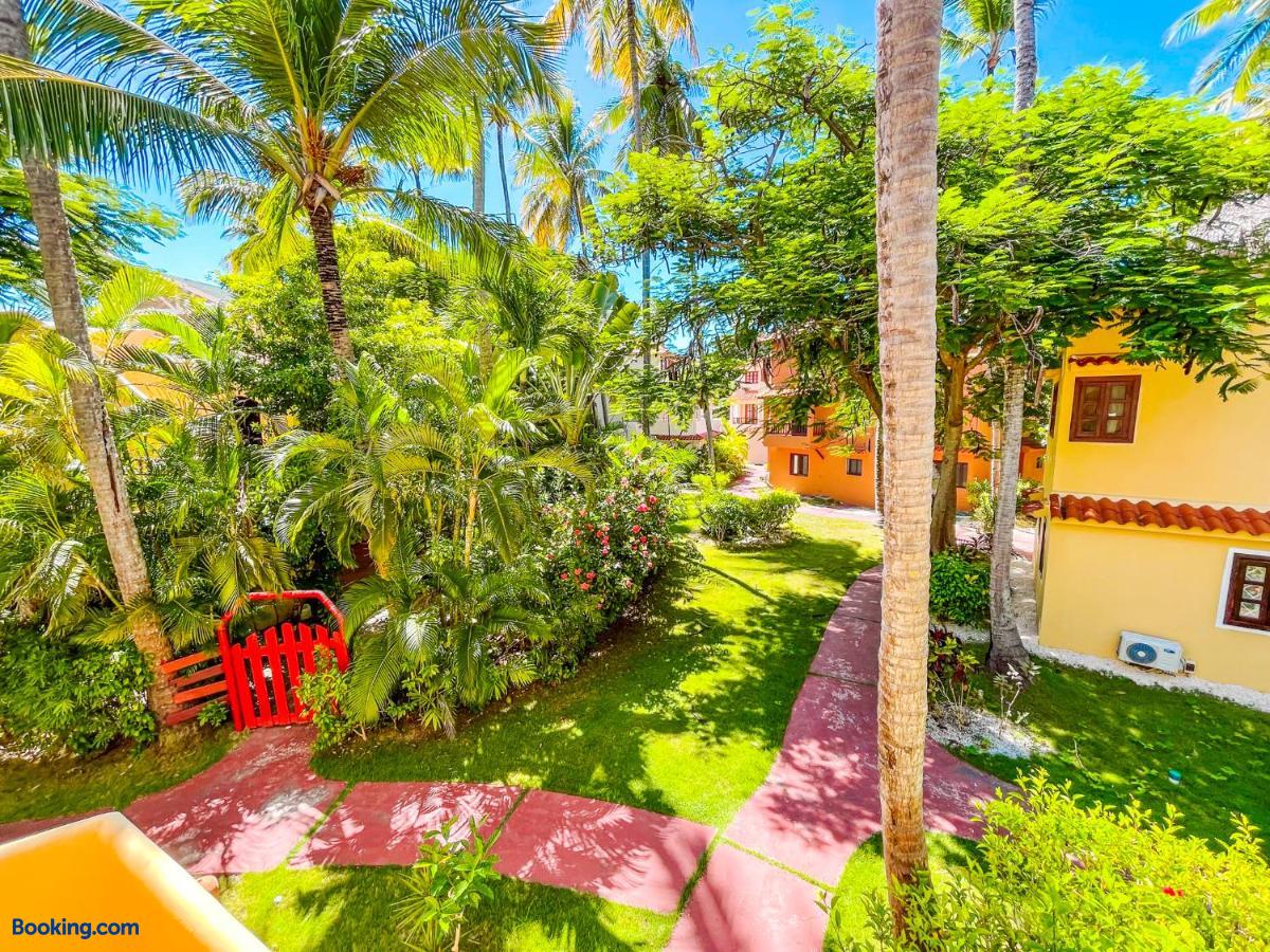 booking-10162812-642653252-380939 Bavaro Casas Beach Hotel Garden View Wifi Bbq Los Corales Beach Club & Spa