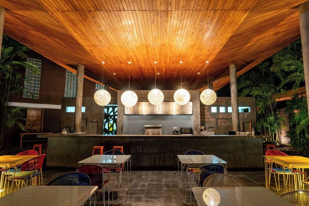 Cacaoni Hotel — image 1 of 1