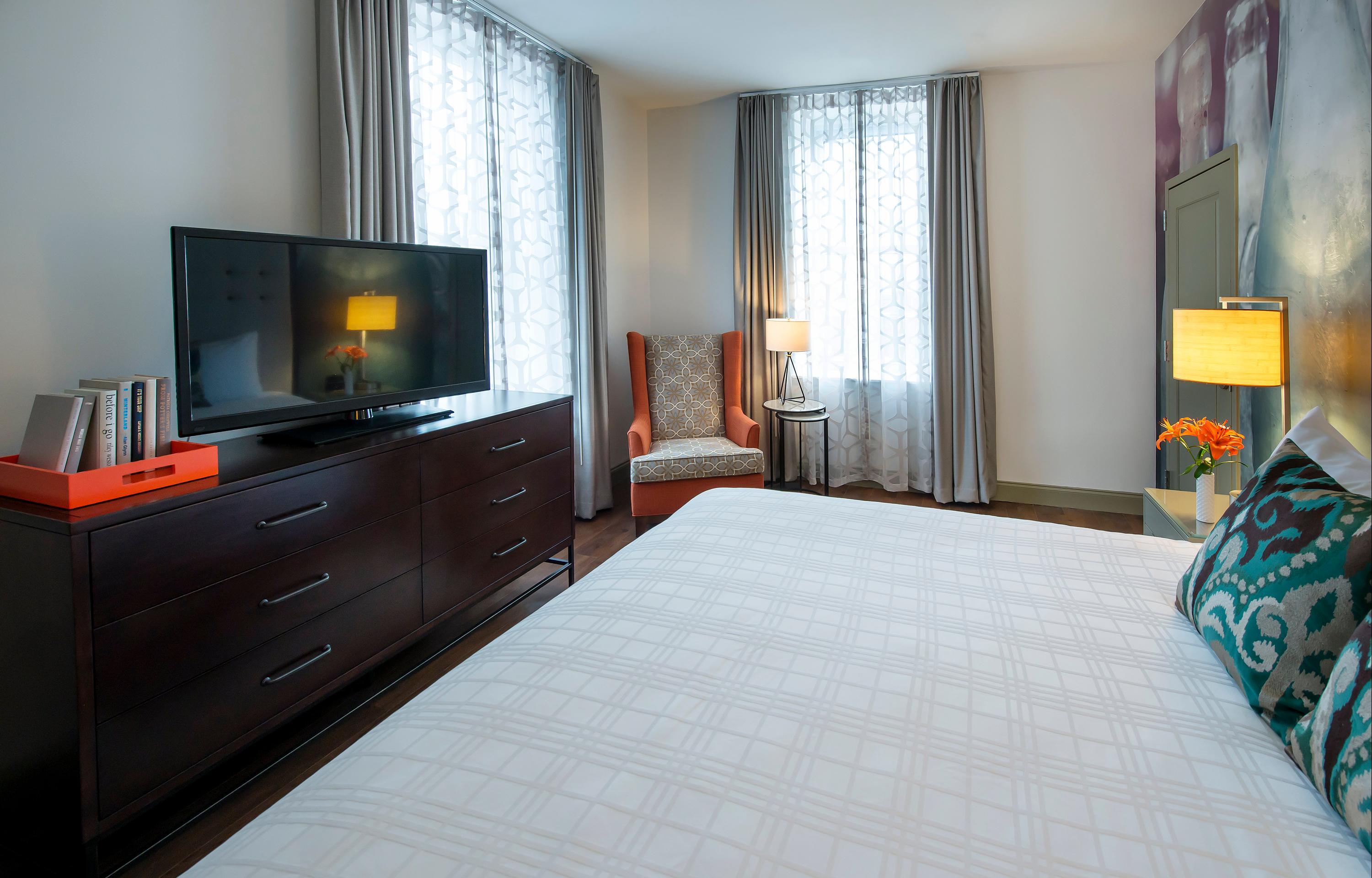 Hotel Indigo Savannah Historic District, An IHG Hotel $143 ($̶3̶6̶1̶