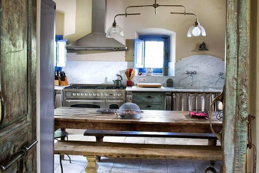 Villa Passignano: A stylish bedrooms 6 September in the heart of Tuscany Toscane - Tavarnelle Val di Pesa visuel 3/5 Villa Passignano: A stylish bedrooms 6 September in the heart of Tuscany Toscane - Tavarnelle Val di Pesa visuel 3/5