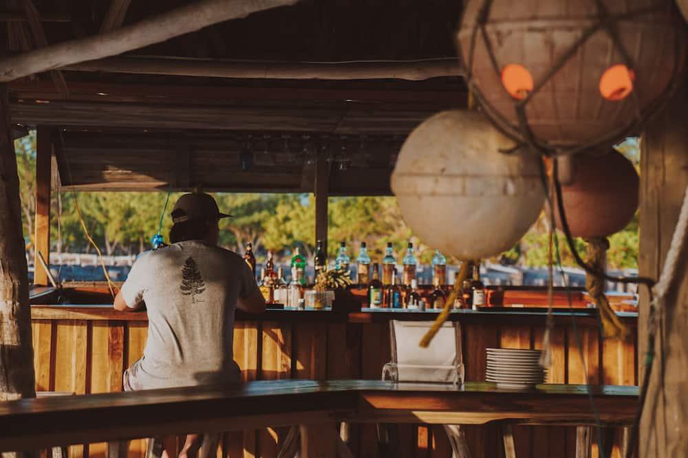 Thatch Caye Resort a Muy'Ono Resort