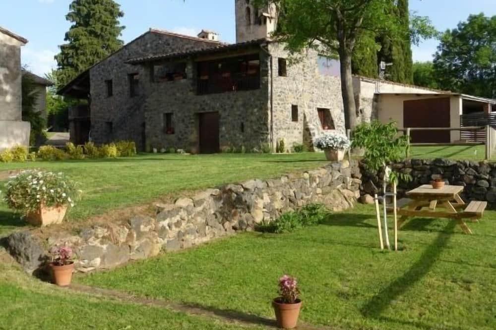 Cottage (full rental) Can Llorigó for 8 people Catalonië - Olot visuel 4/5 Cottage (full rental) Can Llorigó for 8 people Catalonië - Olot visuel 4/5