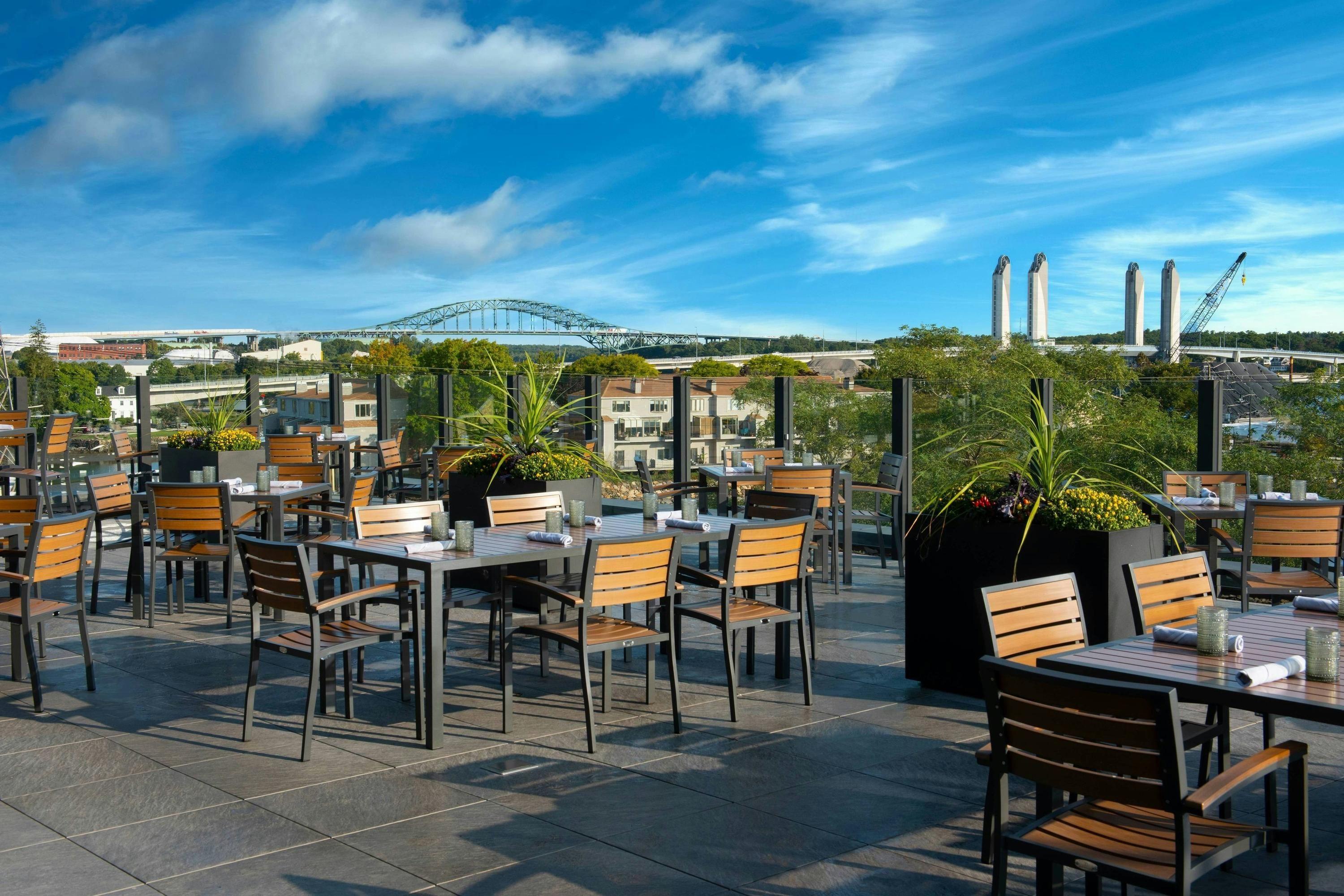 AC Hotel by Marriott Portsmouth Downtown/Waterfront