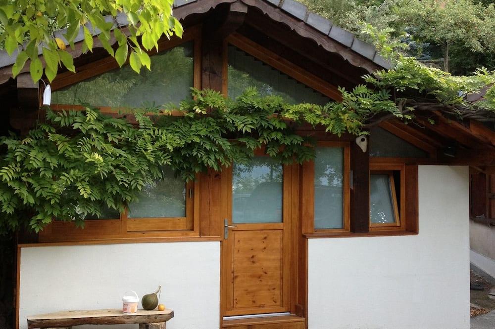 Rental studio / small chalet Tarentaise Rhône-Alpes - Aigueblanche visuel 4/5 Rental studio / small chalet Tarentaise Rhône-Alpes - Aigueblanche visuel 4/5