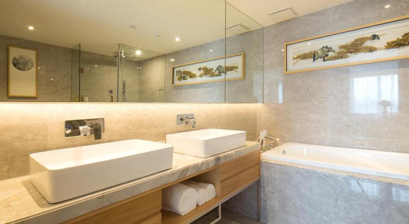 Bai Yun Qin She Boutique