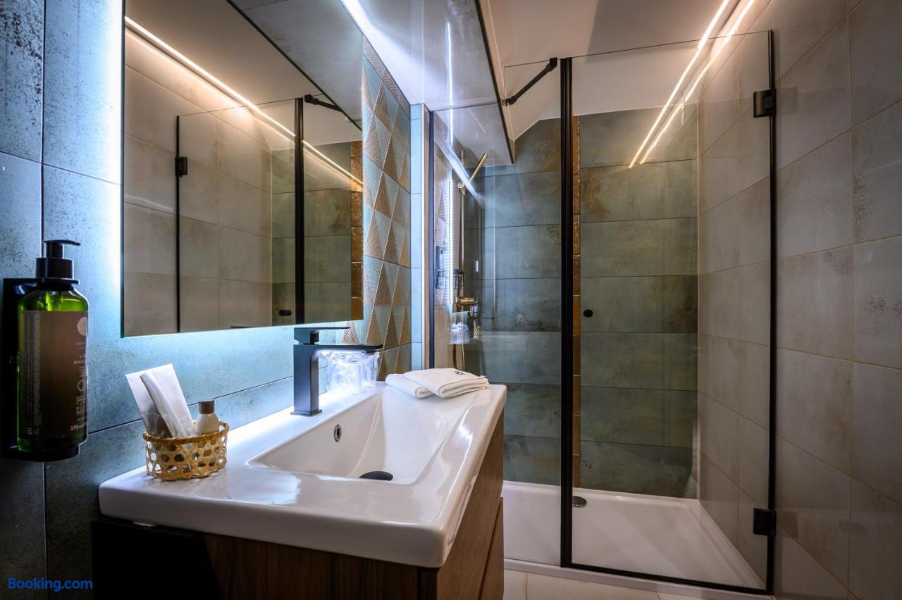 booking-1071097629-631136845-789780 Bordur Wellness Hotel és Szonyegmúzeum