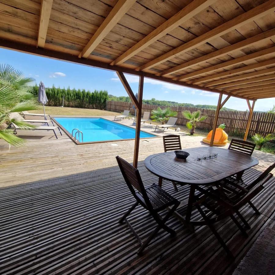 Villa familiale a Bazac avec piscine privee Poitou-Charentes - Brossac visuel 5/5 Villa familiale a Bazac avec piscine privee Poitou-Charentes - Brossac visuel 5/5