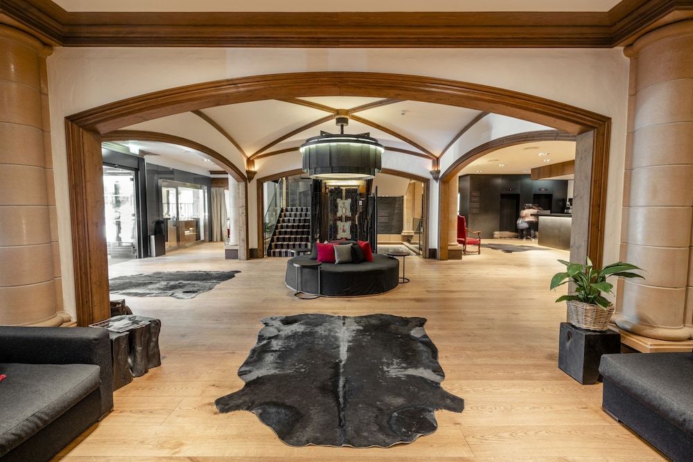 Park Gstaad — image 1 of 1