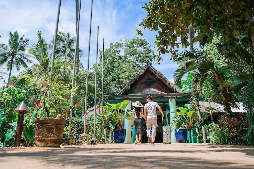 expedia_group-2015377-70079704-344560 Daluyon Beach And Mountain Resort