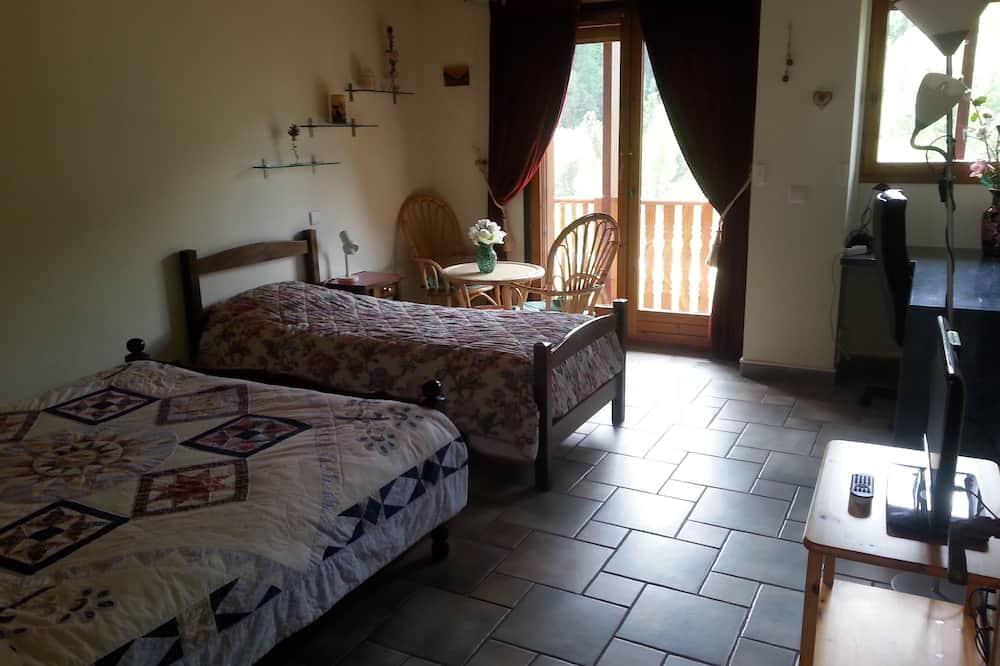 Chalet 'Chez Dany', 8-13 people in Vallouise Ecrins Ski Pelvoux Puy-st-vincent Provence-Alpes-Côte d'Azur - Pelvoux visuel 3/5 Chalet 'Chez Dany', 8-13 people in Vallouise Ecrins Ski Pelvoux Puy-st-vincent Provence-Alpes-Côte d'Azur - Pelvoux visuel 3/5