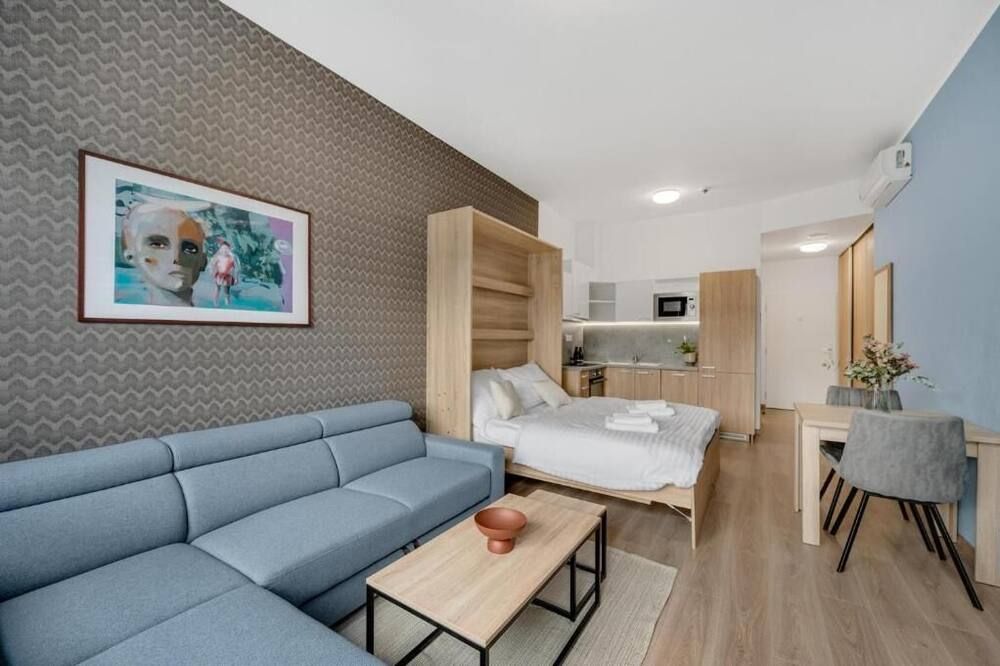 Metropolitan Star Apart Hotel