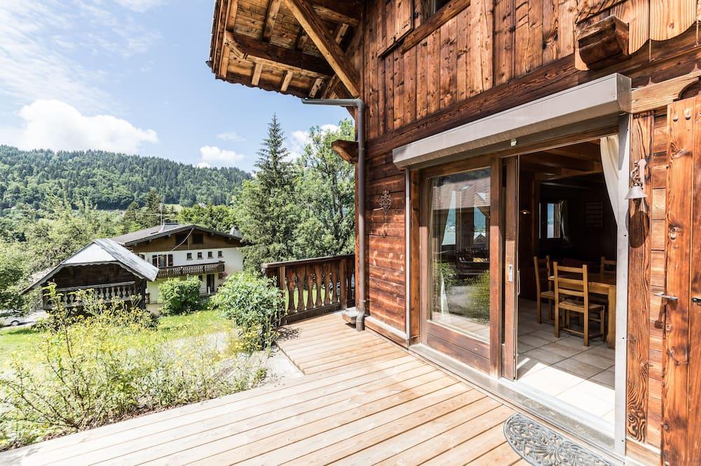 Riders Refuge's 6 Bedroom Chalet with Private Outdoor Hot Tub. Rhône-Alpes - Maandion visuel 2/5 Riders Refuge's 6 Bedroom Chalet with Private Outdoor Hot Tub. Rhône-Alpes - Maandion visuel 2/5