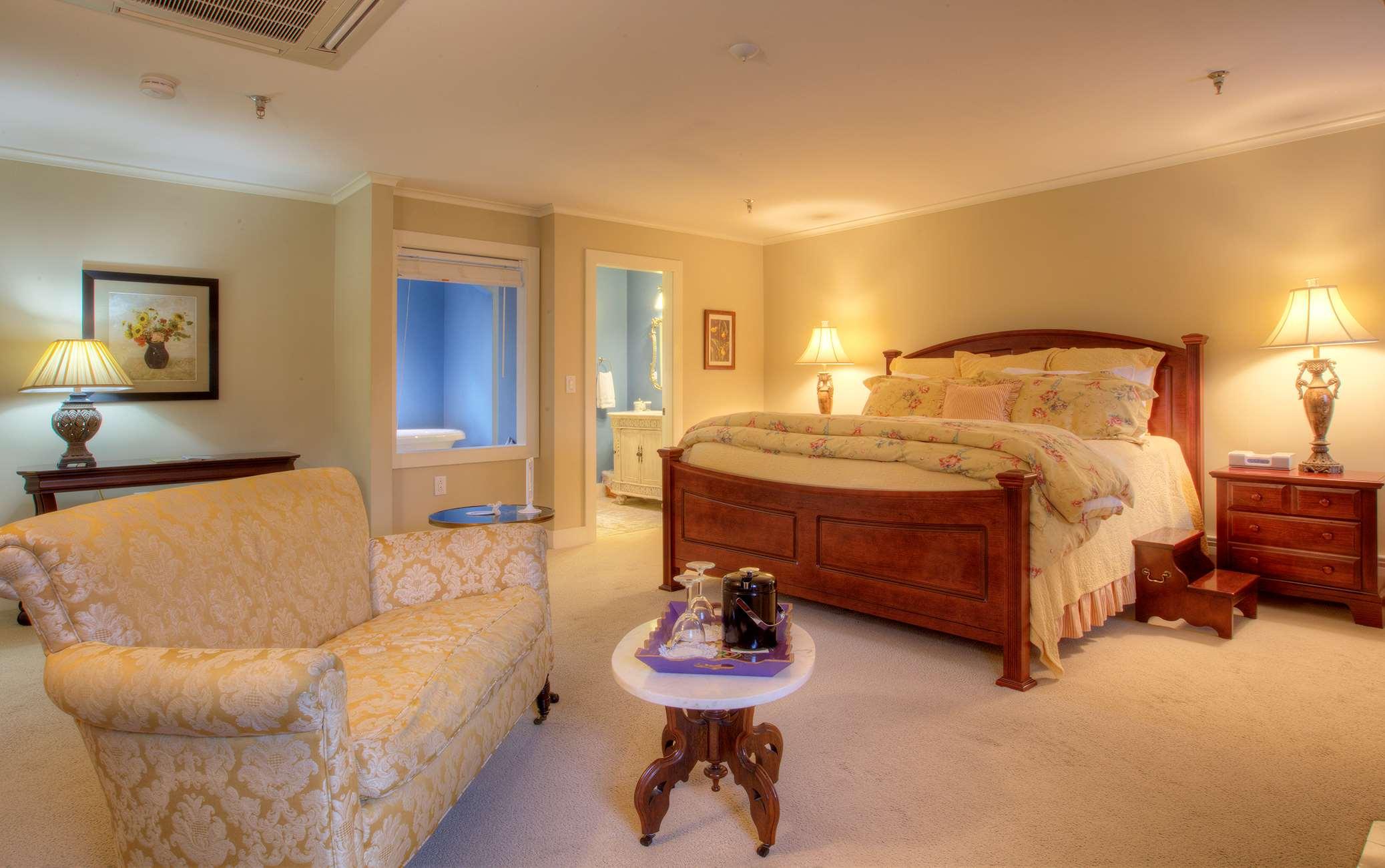 Reluctant Panther Inn & Restaurant